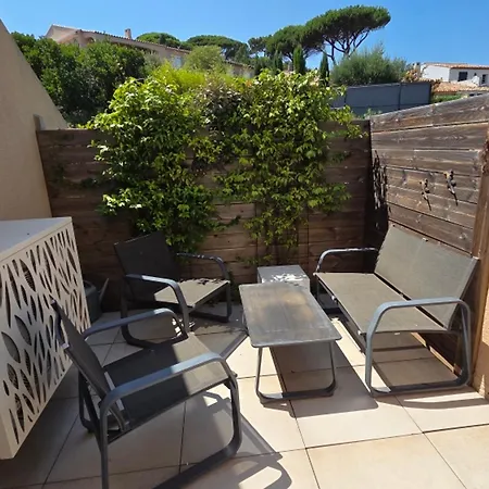 3 Pièces Climatisé Avec Piscine Et Parking Proche à - Fr-1-780-87 Appartamento Sainte-Maxime