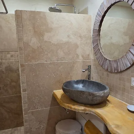 Appartamento 3 Pièces Climatisé Avec Piscine Et Parking Proche à - Fr-1-780-87 Sainte-Maxime